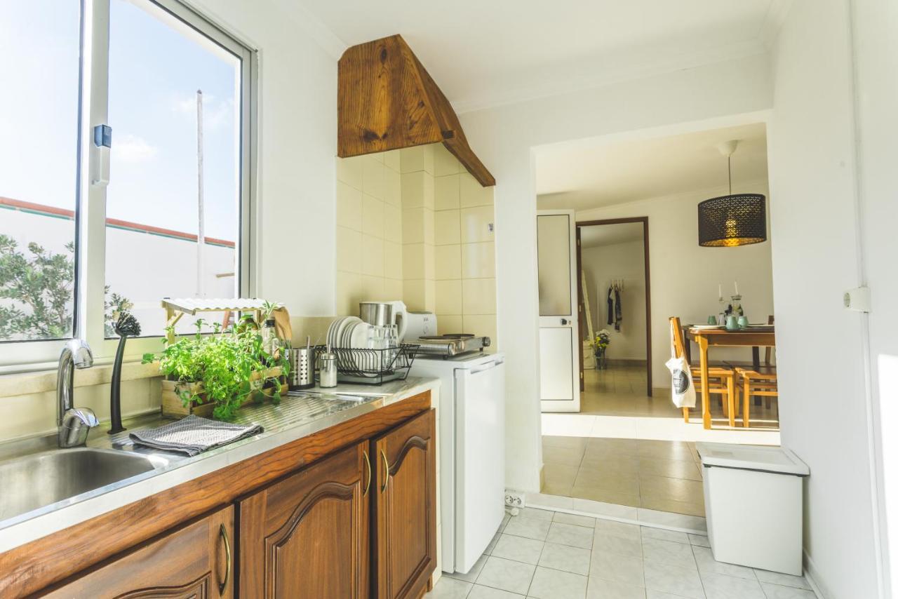 Soulsurfcamp Portugal Bed & Breakfast Пениш Екстериор снимка