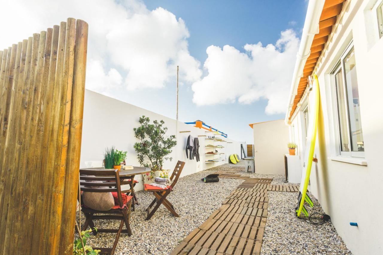 Soulsurfcamp Portugal Bed & Breakfast Пениш Екстериор снимка